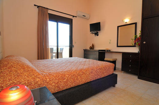 Golden Sunrise Apartments Chrisi Ammoudia Exterior foto