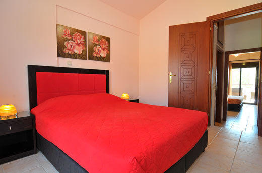 Golden Sunrise Apartments Chrisi Ammoudia Zimmer foto
